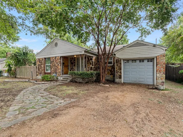 1006 Briarwood Dr, Garland, TX 75041