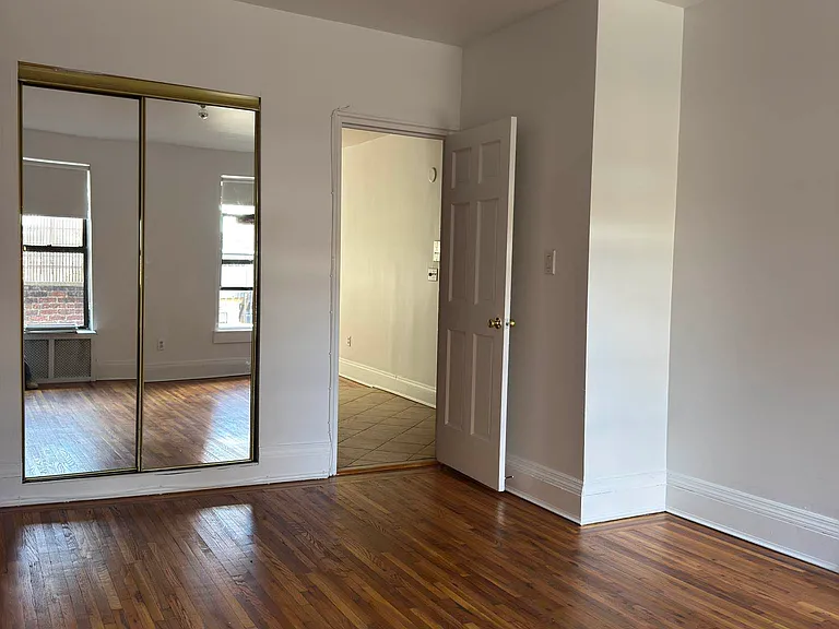 51 Remsen St #4R — Photo 8