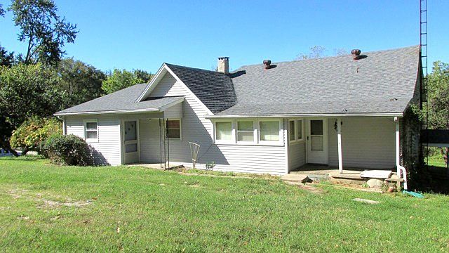 1st image of 476 E County Road 375 S
