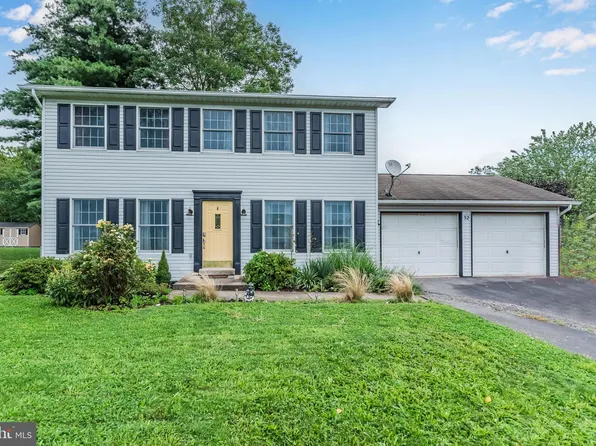 32 Cambridge Cir, Liverpool, PA 17045