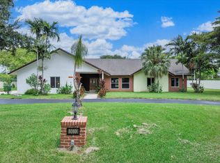 10101 SW 124th Ave, Miami, FL 33186