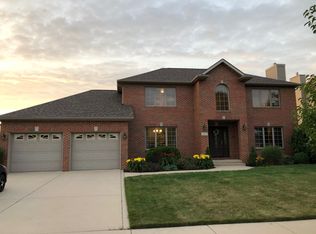 250 E 124th Pl, Crown Point, IN 46307