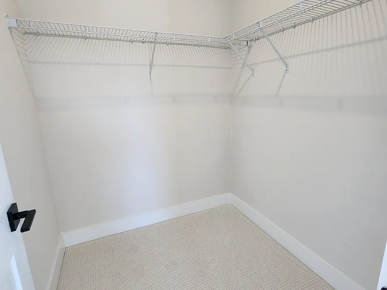 4118 Indiana Ave — Photo 22