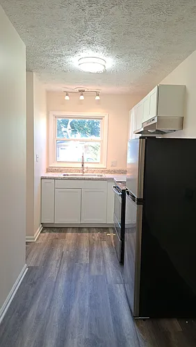 1602 Friendship Rd Photo 1