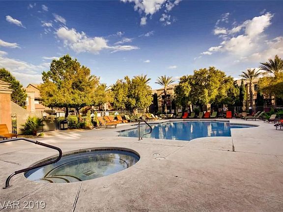 Community Pool and Hot Tub