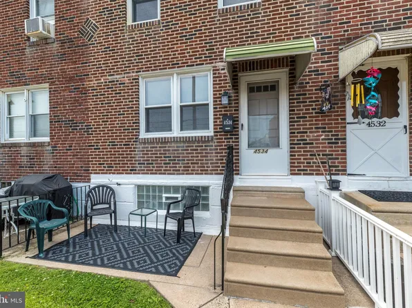 4534 Robbins Ave, Philadelphia, PA 19135