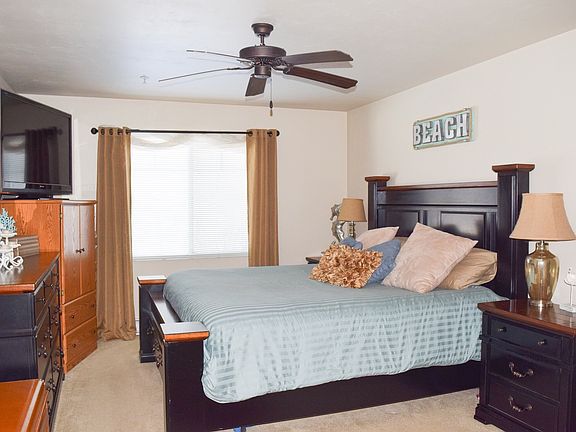 4th image of N25W24200 River Park Dr #314