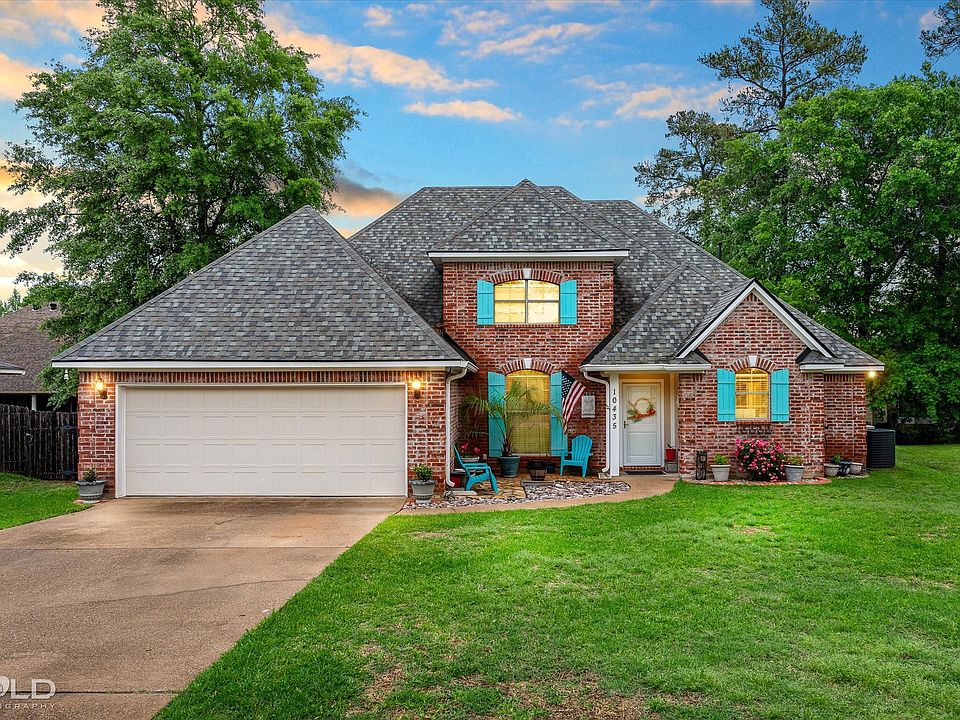 1st image of 10435 Willoughby Cir