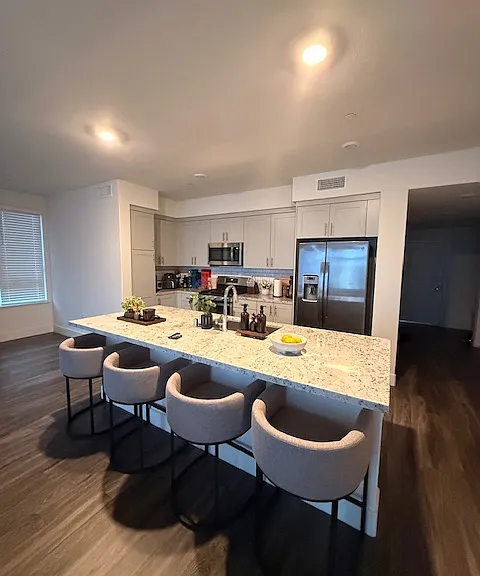 5925 Charlotte Dr — Photo 7