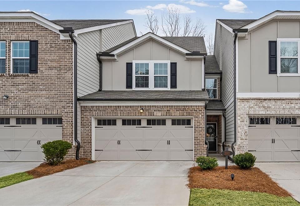 1st image of 101 Cedar Ln