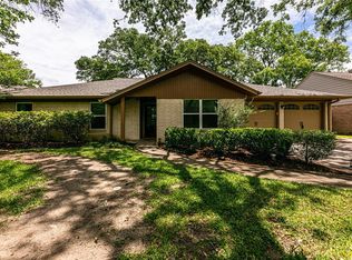 11214 Ivyridge Rd, Houston, TX 77043