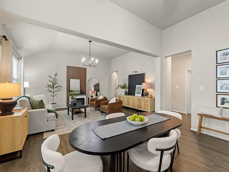 14911 Spring Forest Ln — Photo 4