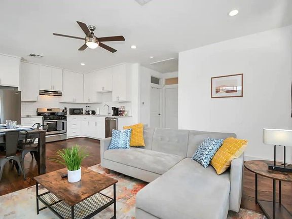 4th image of 609 Boundary St