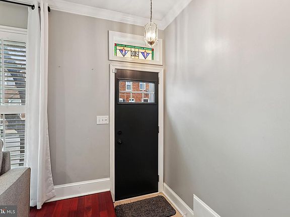5th image of 510 S Ellwood Ave