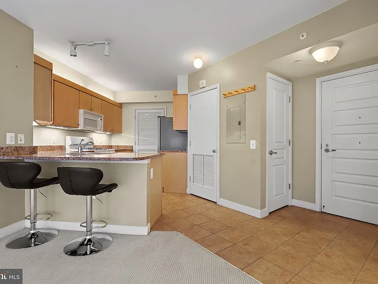 616 E St NW #1005 — Photo 10