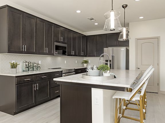 Aspen with Loft Model