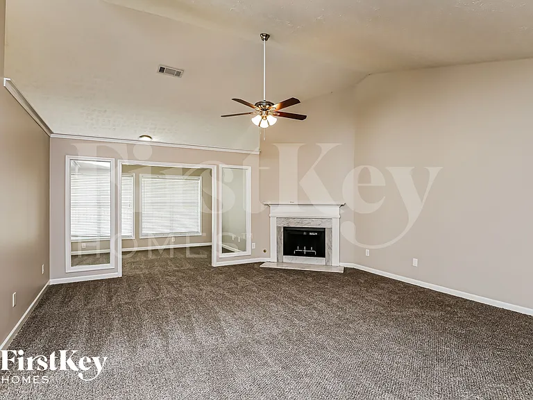 2146 Prospect Walk Way — Photo 4
