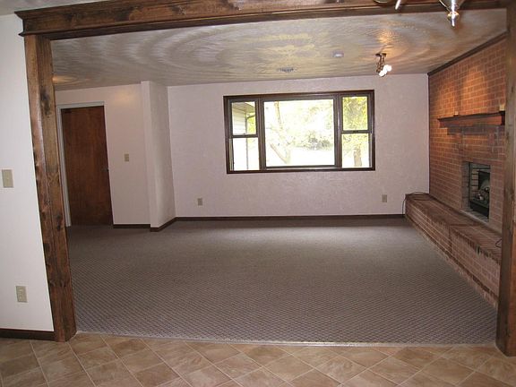 Living Rooom