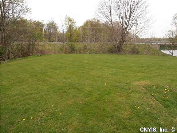 2nd image of 2987 Oswego St