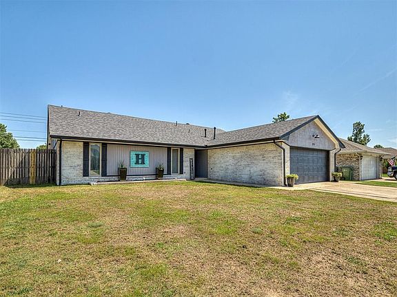4th image of 217 E Grand Teton Ct