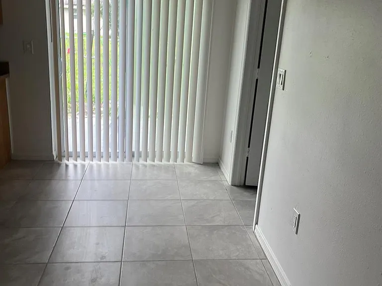 3422 NW 26th Ave — Photo 21