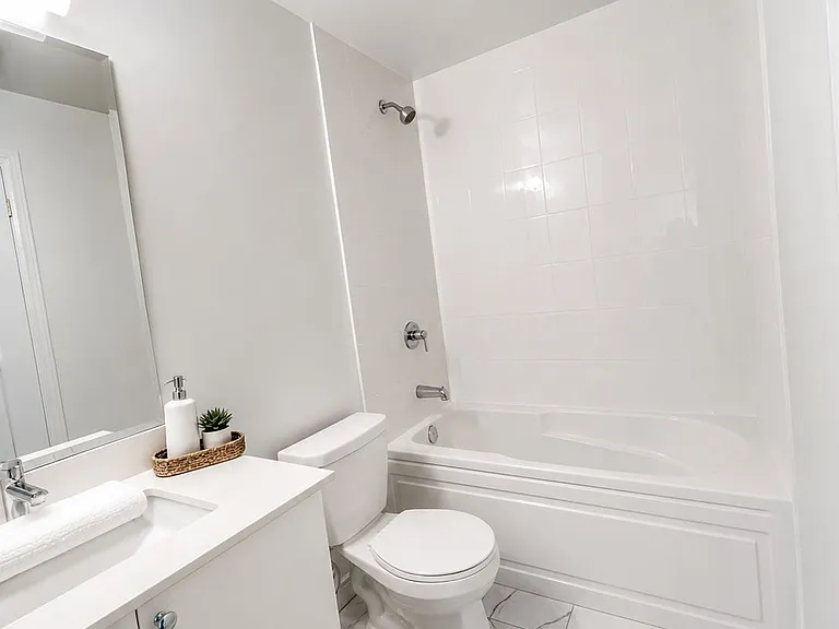 3220 Sheppard Ave E #1805 — Photo 4