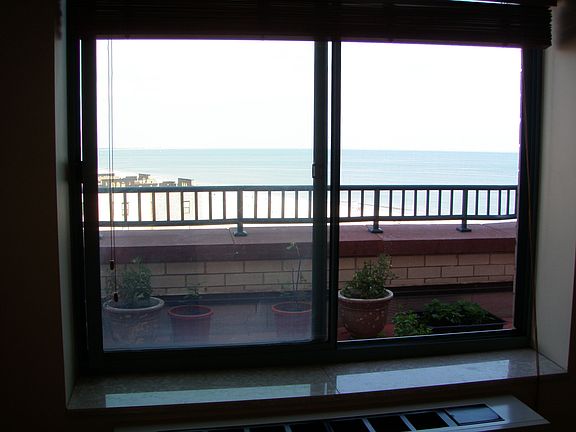 WHO WOULDN'T WANT TO WAKE UP TO THIS EVERY MORNING?