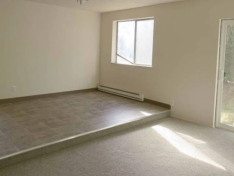 3287 Randel Ct SE — Photo 2