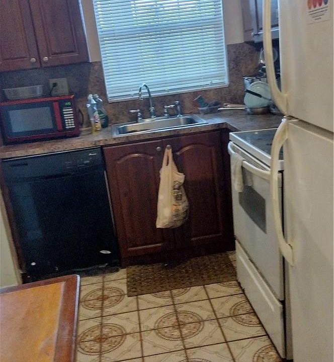 1st image of 4101 NW 26th Street #267