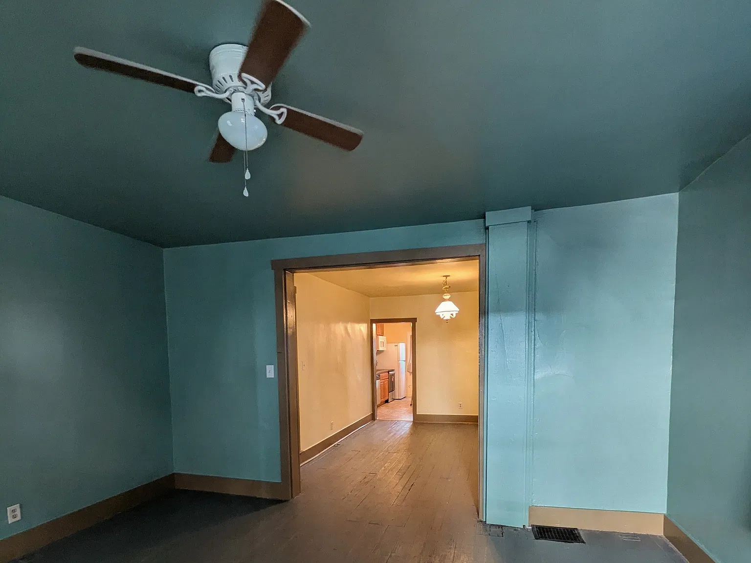 3 bed, 1700 sqft, $1,250 — Photo 4