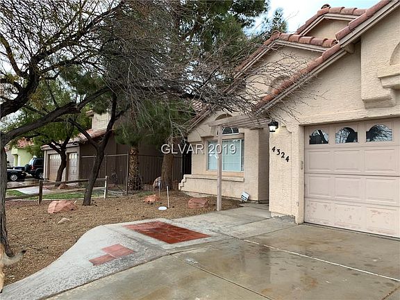 2nd image of 4324 Laurel Hill Dr