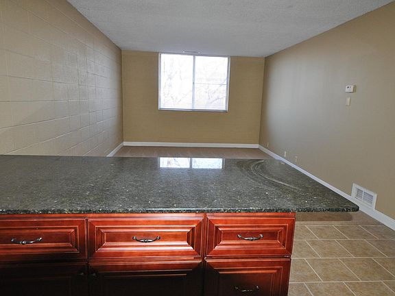 5th image of 1801 J St APT 204