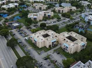 2830 SOMERSET Drive #104N, Lauderdale Lakes, FL 33311