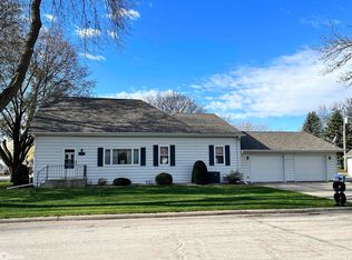 505 Columbian Blvd, Armstrong, IA 50514