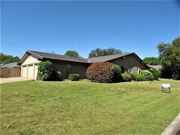 2nd image of 4101 Alava Dr