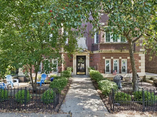 927 Hinman Ave APT 2S, Evanston, IL 60202