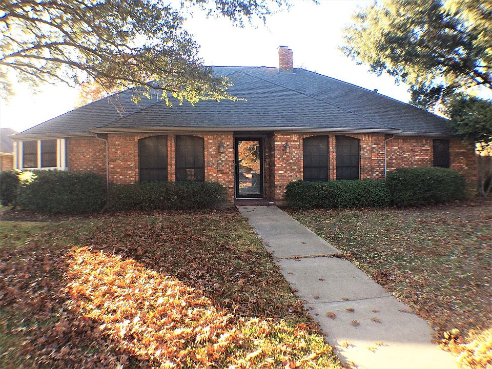 1st image of 607 Sandy Creek Dr