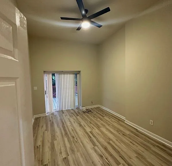 1410 Madison Ave #2 — Photo 9