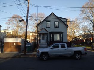 67 Bessom St, Lynn, MA 01902