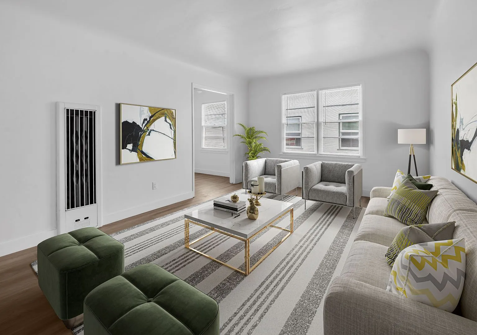 Newly Renovated Studio in Bluff Heights on 2nd Street — Photo 4