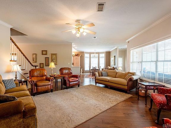 2nd image of 800 Double Eagle Dr