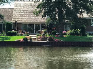 198 Briarwood Loop, Oak Brook, IL
