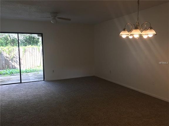 3rd image of 4001 Oak Limb Ct