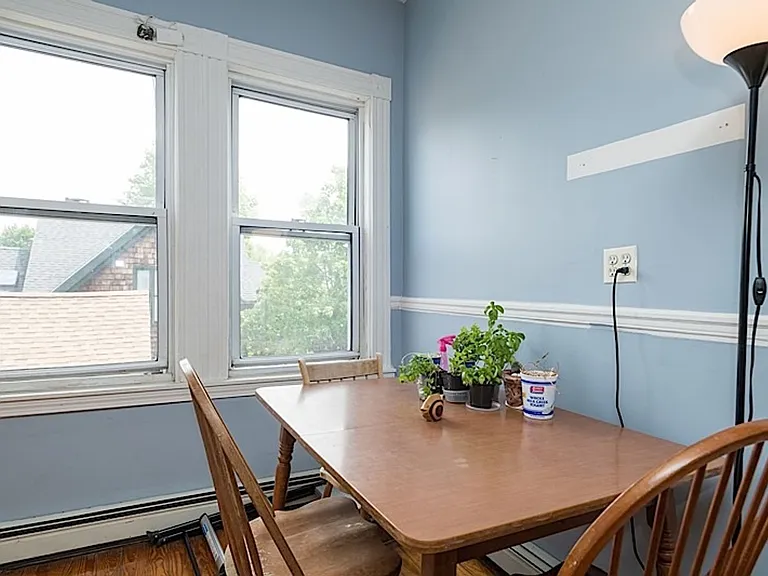 220 Prospect St #2 — Photo 2
