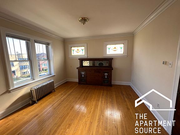 4th image of 2100 Kenilworth Ave #2