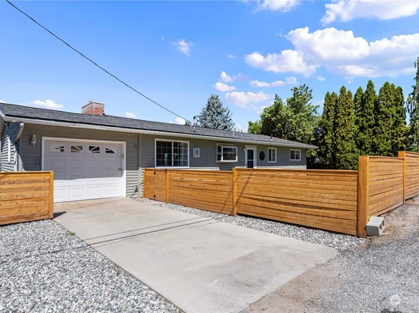 2422 NW Cascade Avenue, East Wenatchee, WA 98802
