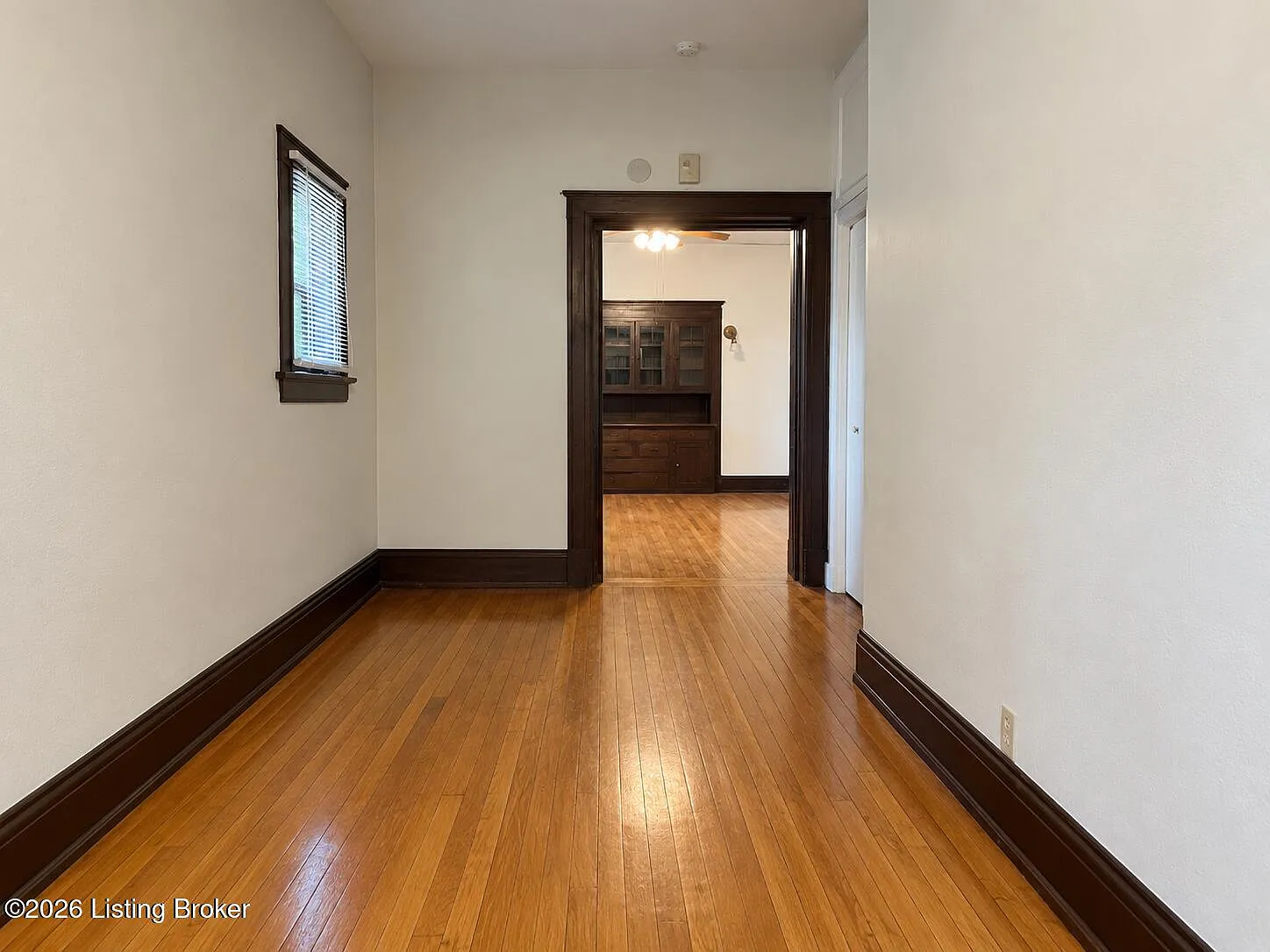 1 bed, 1.0 bath, 650 sqft, $995 — Photo 3