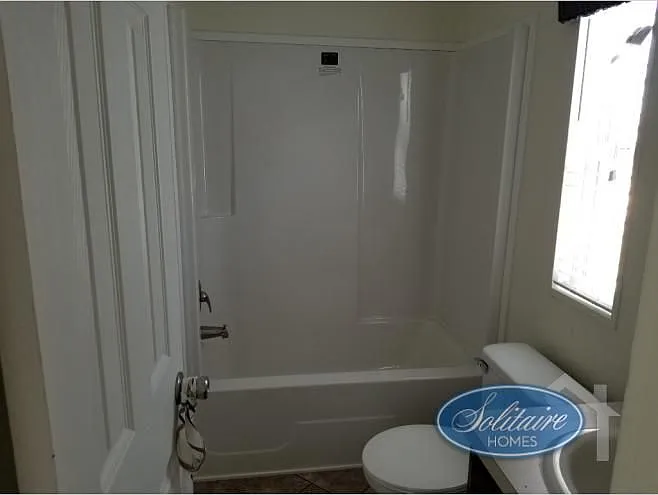 Glenview — Photo 14