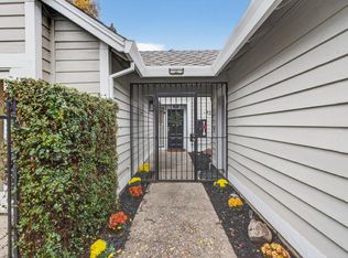 1005 Harrington Way, Carmichael, CA 95608