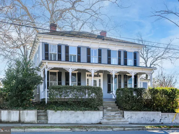 724 William St, Fredericksburg, VA 22401